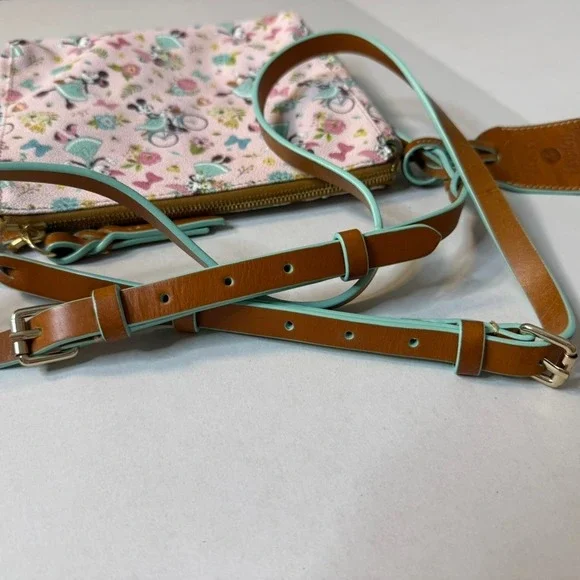 Dooney & Bourke Disney Epcot Flower & Garden 2020 Crossbody Bag Pink Minnie EUC - Picture 9 of 16